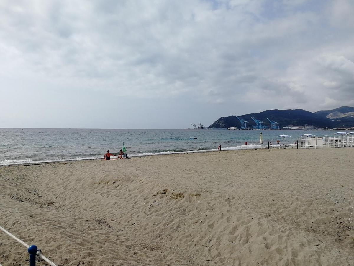 Music & Beach Savona Exterior photo